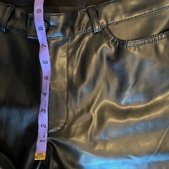 90s vintage Mavi faux leather low rise boot cut pants - Picture 10 of 11